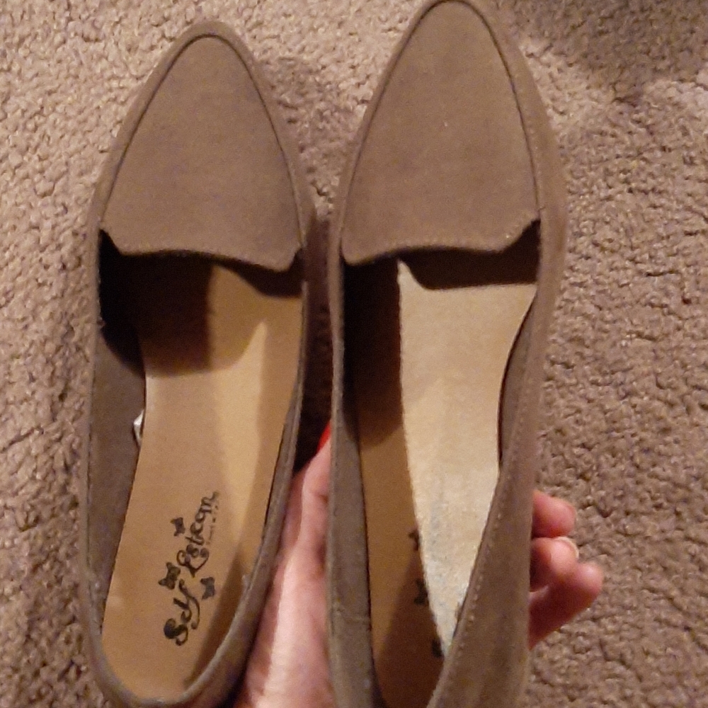 Olive flats